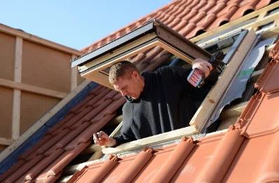 Pose de fenêtres de toit Velux à Glandage